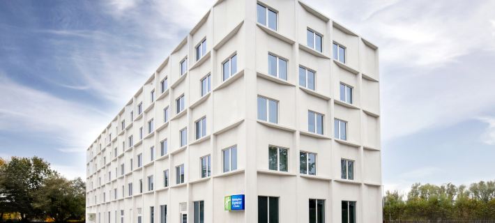 Holiday Inn Express & Suites GHENT by IHG Hotels in Ghent