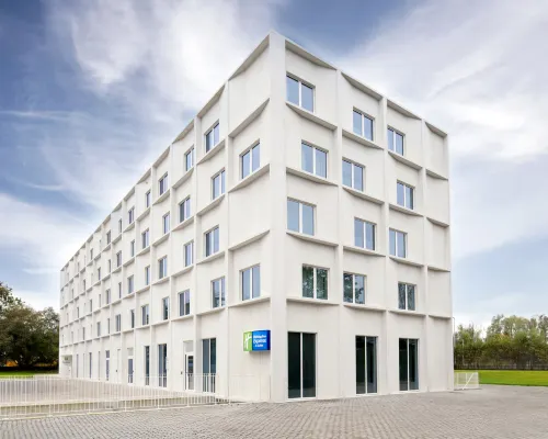 Holiday Inn Express & Suites GHENT by IHG Hotels near Ledeberg
