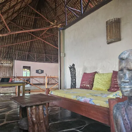 Wagawimbi Villa 560 m2, Breathtaking View of the Indian Ocean, Kenya