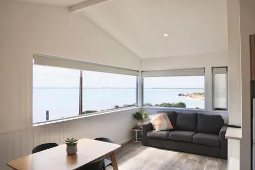 Sea Vu Caravan Park - Homestays