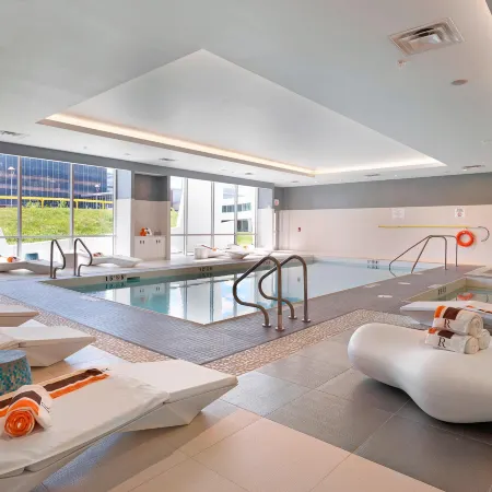 Renaissance Edmonton Airport Hotel