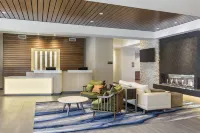 Fairfield Inn & Suites Minneapolis North/Blaine - parking