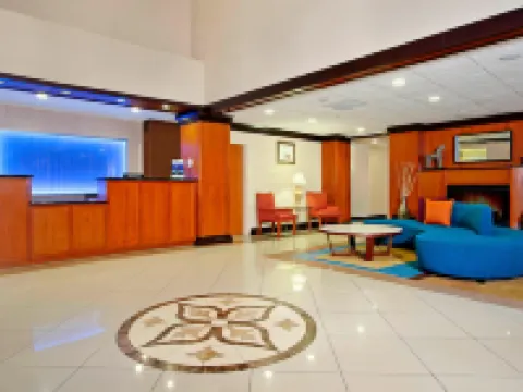 フェアフィールド イン & スイーツ バイ マリオット フェアフィールド ナパ バレー フェアフィールドのホテル