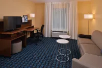 Fairfield Inn & Suites Fremont Hotels in Fremont