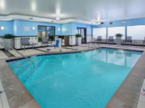 フェアフィールド イン & スイーツ バイ マリオット セヴィアビル コダック セバービルのホテル