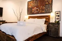 Silver Lake #83 - Spectacular Dream Home Overlooking Silver Lake. Hotels in Maple Falls