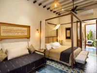 Cigno Ermita Hotel Boutique Hotels near Kukulcan Stadium