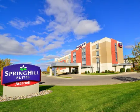 SpringHill Suites Grand Forks Hotels in Grand Forks