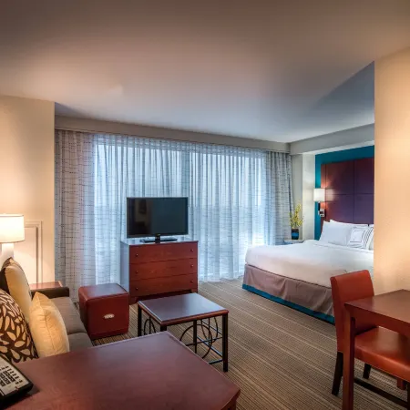 Residence Inn Arlington Ballston Отели рядом с достопримечательностью «Могила Неизвестного Солдата»