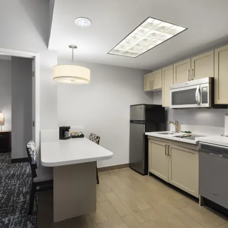 Homewood Suites by Hilton Columbus - Airport