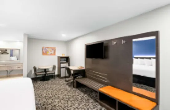 Days Inn by Wyndham Bethel - Danbury Hotels in Bethel