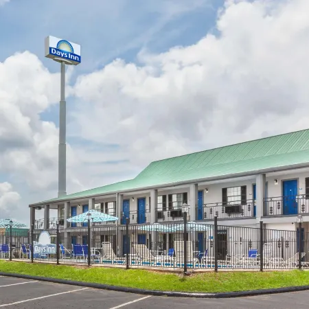 Days Inn by Wyndham Natchitoches