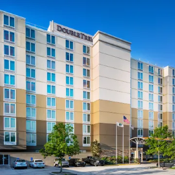 DoubleTree by Hilton Biloxi