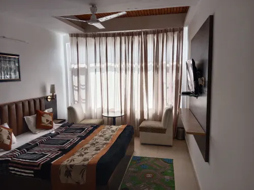 Hotel City Heights Hotel a Barog