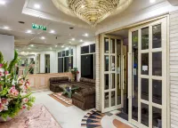 Hotel Sunstar Residency