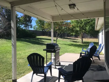 Perfect home for Baylor, Silos, and Business guests