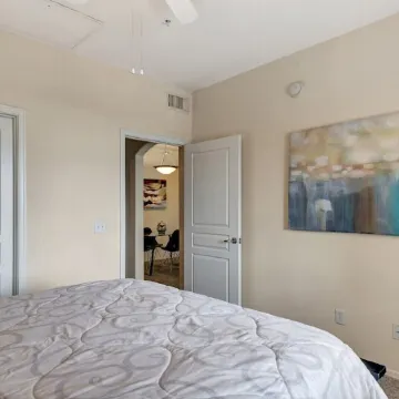 Vacation Worthy and great Location