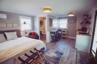RIVER FRONT-Pet Friendly-Couples-Nature-Firepit