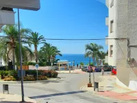Bright Apartment | Beachfront | Brand new | Modern