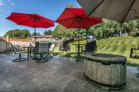 Spacious Updated Home Within Minutes to Shopping & Restaurants!