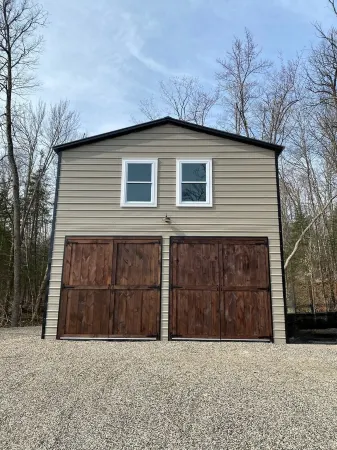 Steel Cabin • Mt. Views • Privacy • Near Downtown