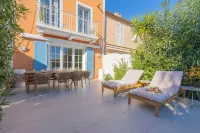 Villa Rénovée Avec Piscine et Amarrage, Dans Domaine Sécurité, Avec Plage à 5 mn