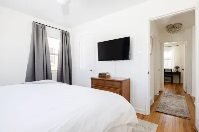 Amazing Location Heart of SLC Comfortable + Cozy Cottage Hotel in zona Test Preparation at the University of Utah