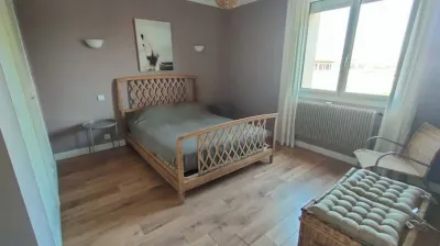 Grand T3 de 90 m² Proche Centre à 5 min du Métro Hotels in Toulouse North