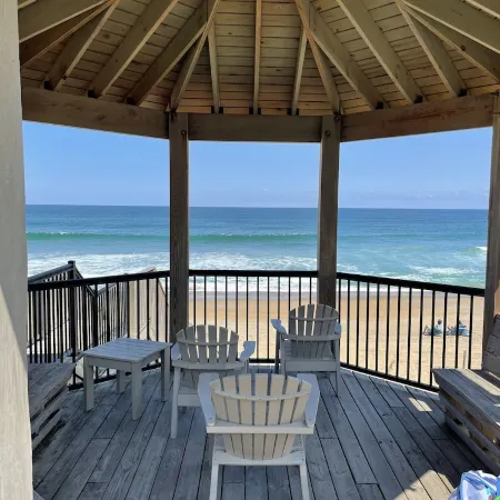 Beach Front Condo Indoor Pool & Hot Tub!