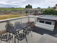 6th Hole Loop in Desert Aire