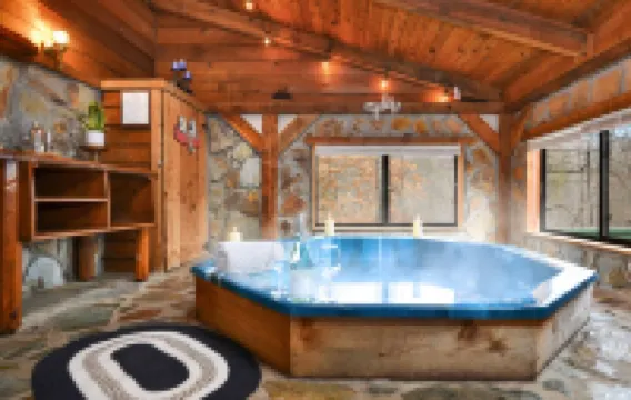 Couples Romantic Getaway Cabin with Indoor Hot Tub and Mountain View