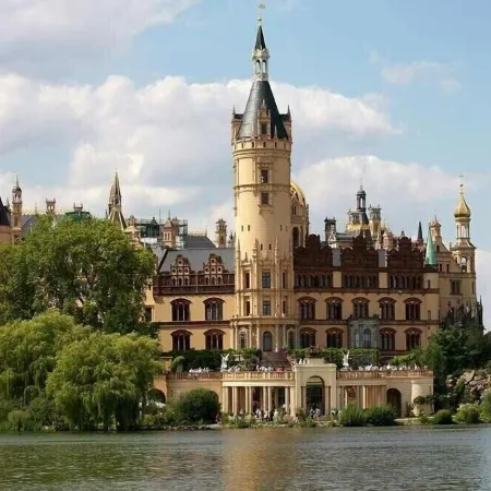 Apartment beach time, lovingly furnished, quiet location on Lake Schwerin