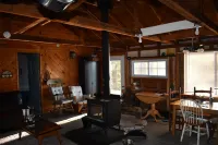 900 sq/ft off-grid cabin nestled on Upper Cranberry Lake. Pet Friendly!