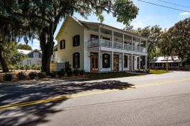 Old Town Bluffton 1 bedroom 1 bath apartment