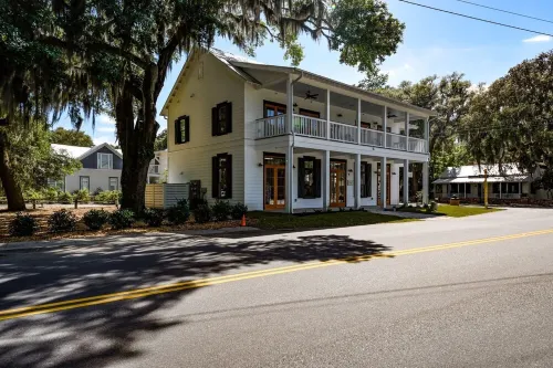 Old Town Bluffton 1 bedroom 1 bath apartment