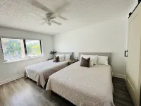 Private beachfront gated community located in the heart of Hutchinson Island!!!! Hotels in Fort Pierce