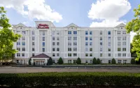 Hampton Inn & Suites Raleigh Cary Lenovo Center - bar