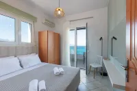 Pietra di Mare Hotels in Petres