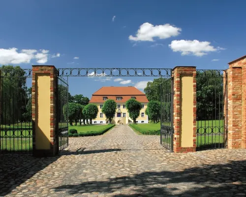 Vacation apartment Minna Gutshof Lobendorf Hotels in Vetschau