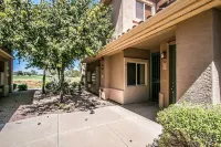 EXCEPTIONAL Luxury condo- Golf course view Wonderful Sunsets