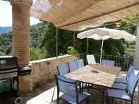 A gite of character and grand comfort in the heart of nature Hotels in Saint-Laurent-le-Minier