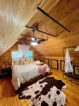 Enjoy a Cabin Including Blueberry Picking, Yard Games, Fire Pit, Screened Porch.