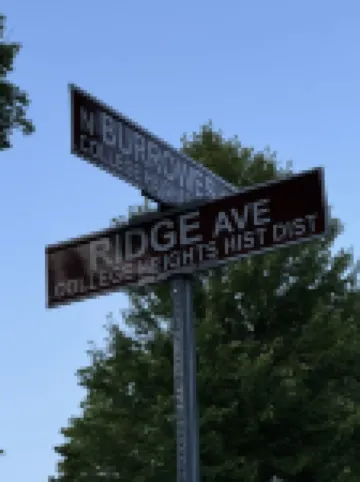 Walk anywhere on campus! 3BR home in College Heights.