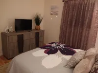 BOOK YOUR DREAM HOME FOR YOUR DREAM VACATION IN VENICE - 2 ดาว