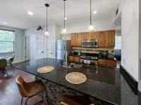 BLUES LANDINGThe best stay between Main and the Mississippi!!