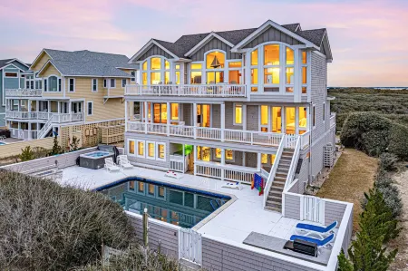 Oceanfront, Game Room, Decks, Heated Pool, Hot Tub, Ocean Views, Fully Loaded