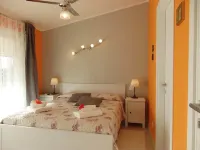 Casacilla, modern semi-detached villa with view and garden