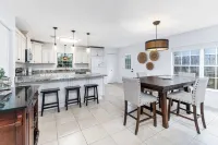 PCB West End! 10 mins from Pier Park/ 3-miles from 30A