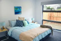 Luxury beach house in walking distance to river , beach and amenities