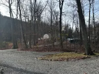 NEW Spacious 5 bedrooms with Public Lake & Beach Access and Kayak! Hotels in Warwick